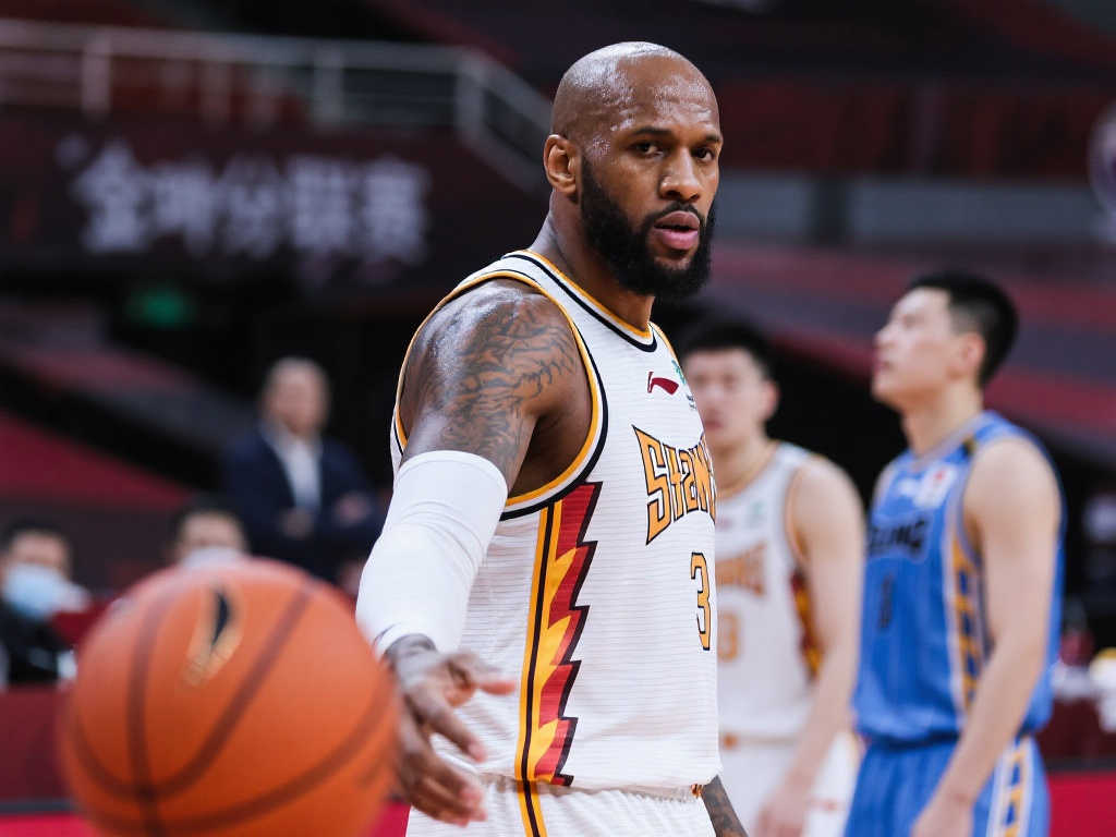 支球队来说 支球队来说