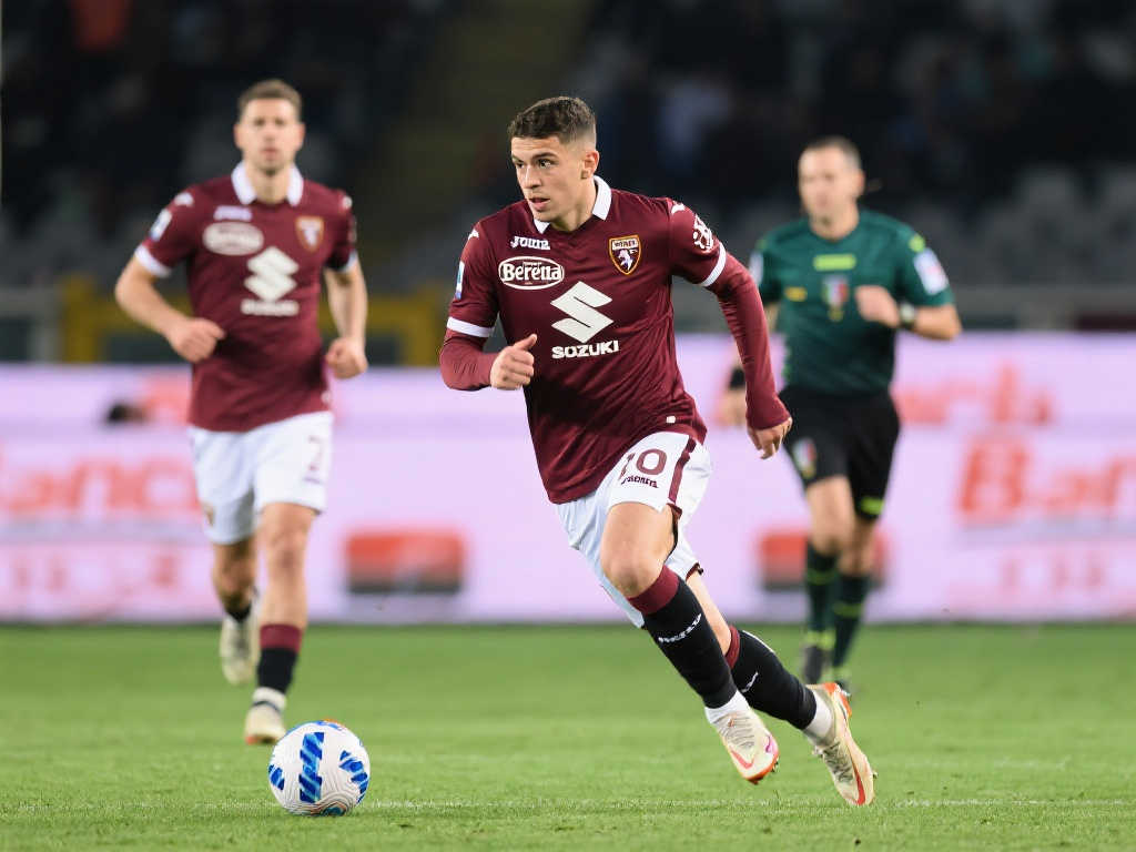 彻底打乱了 彻底打乱了